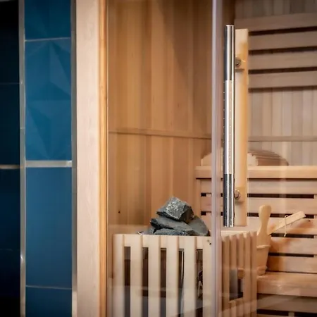 L'ecrin Champenois - Avec Balneo Et Sauna Prives Bed & Breakfast